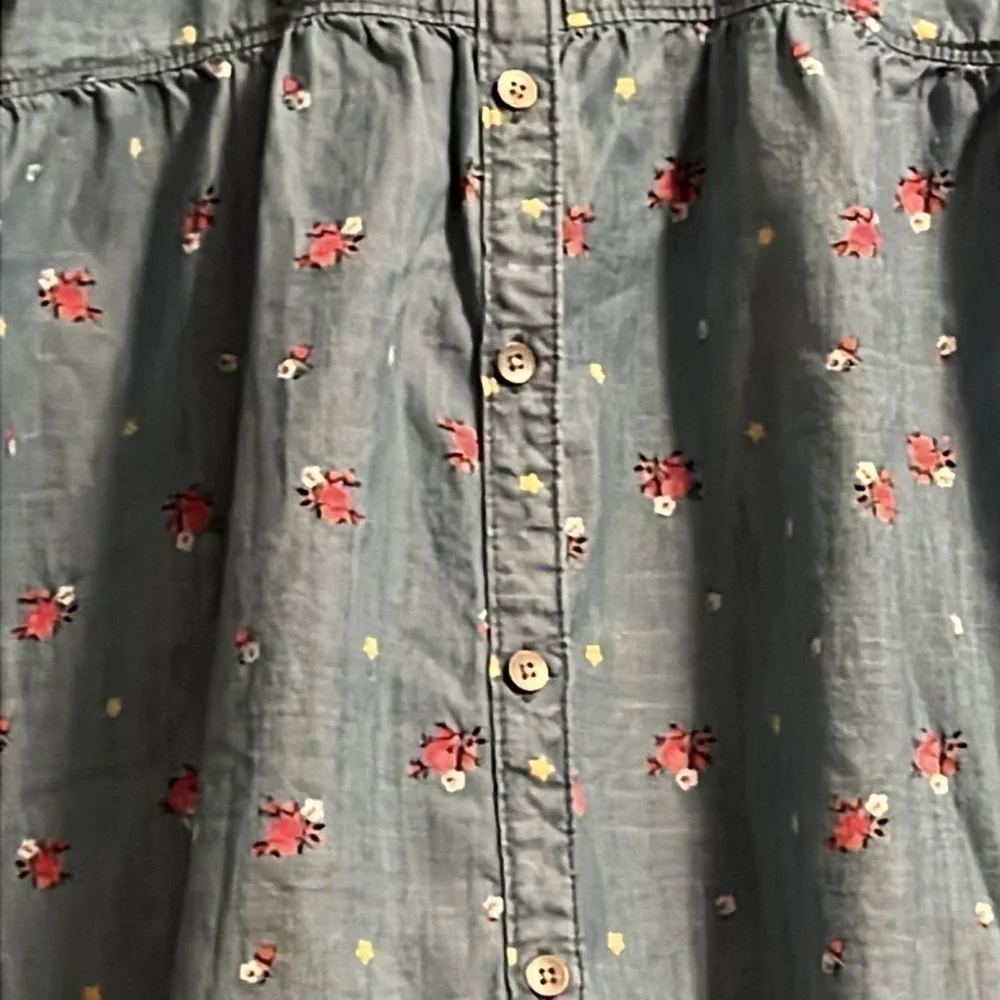 👧🏻Spring GAP Girls Denim - Button Down Shirt Size XL